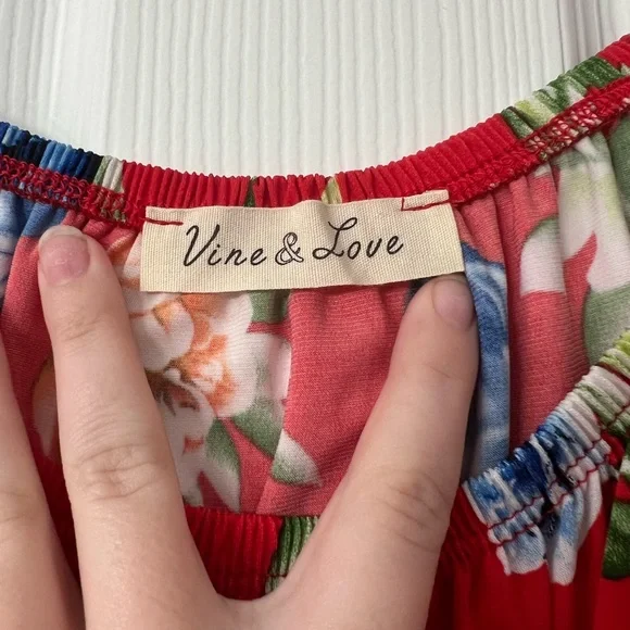 Red floral tie front blouse - Picture 3 of 6